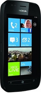Testiss� Lumia 710: Lumioiden keskihintainen vaihtoehto